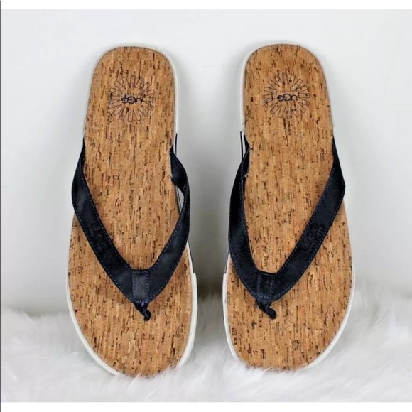 ugg bennison flip flop